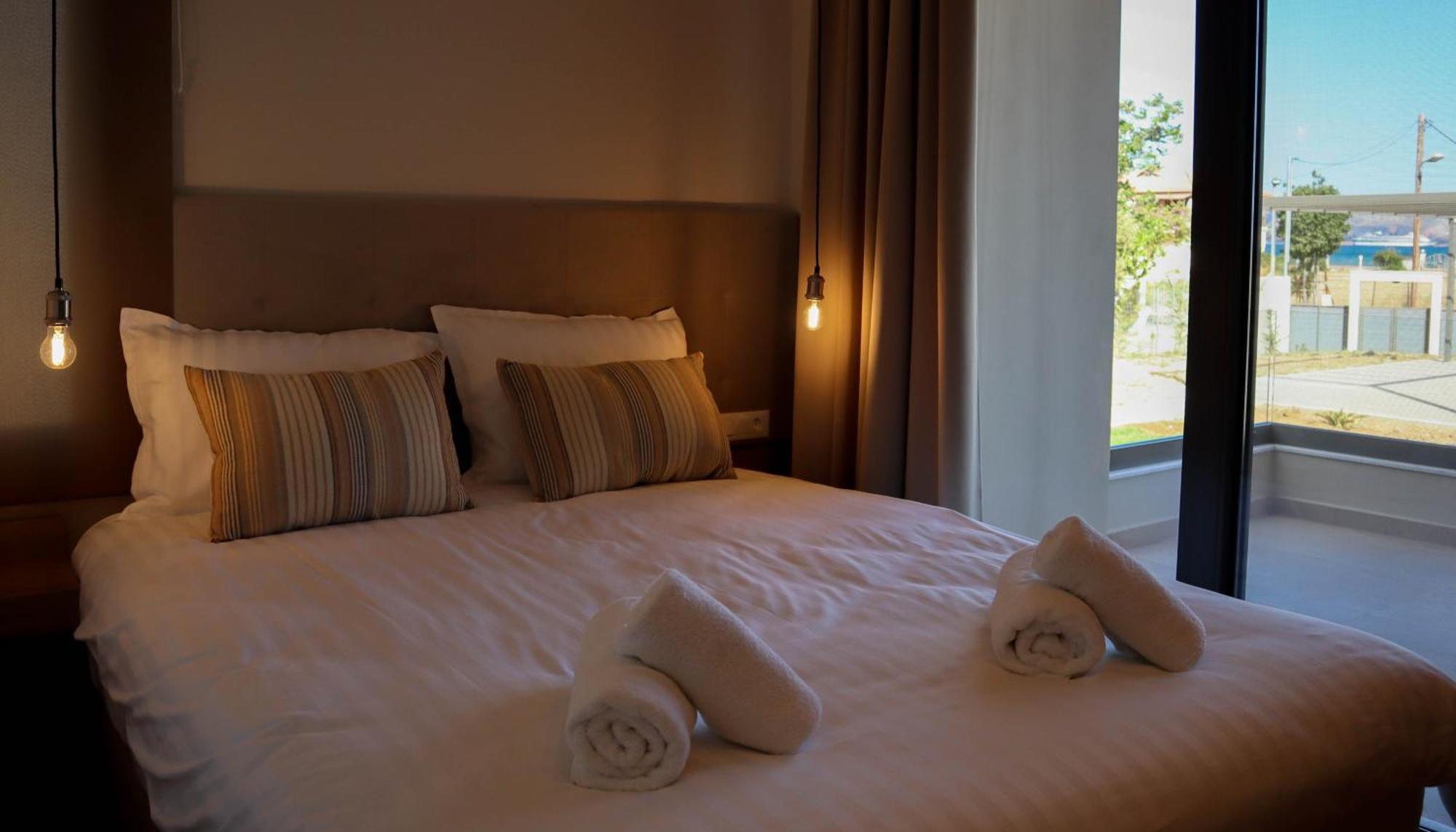 Almyres Luxurious Residences Míloi Buitenkant foto